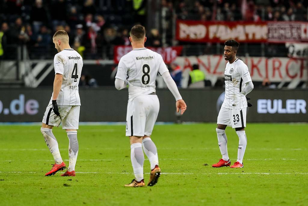 包含欧联赛程吃紧，门兴格拉德巴赫转会期复出首秀，引发热议，赛程密集仍需轮换的词条