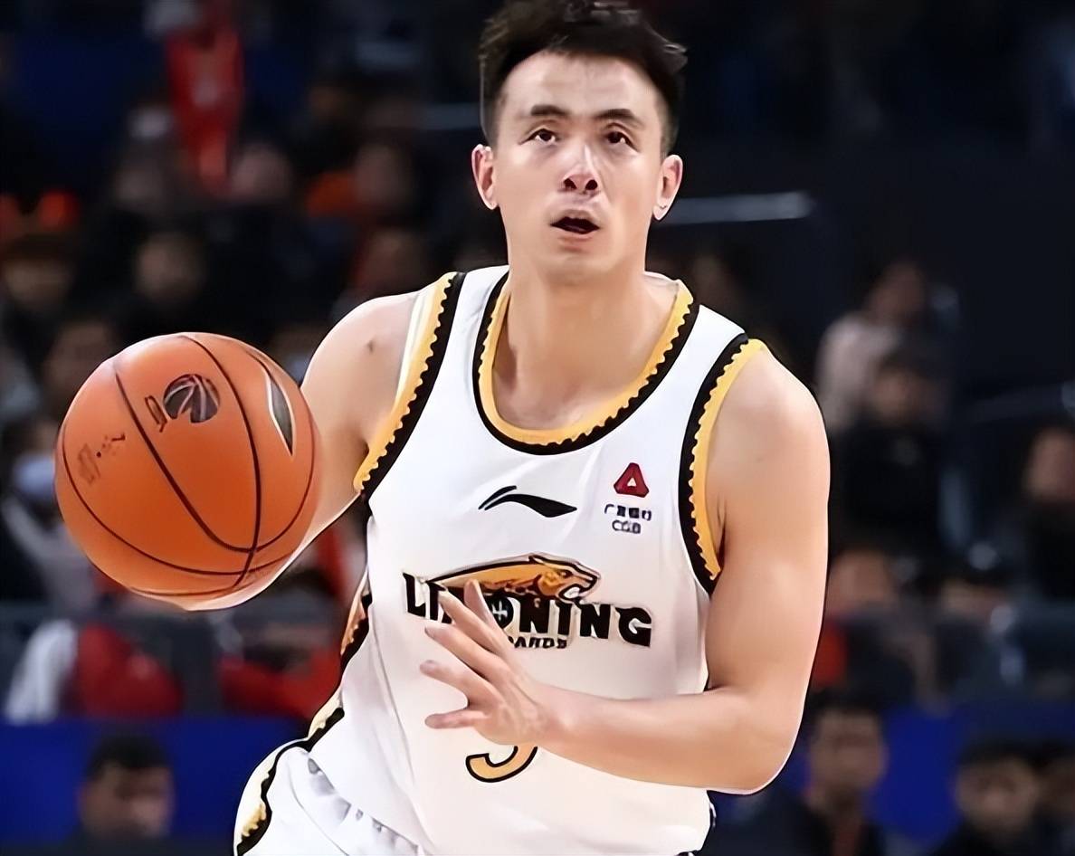 赛地聚焦：CBA常规赛国际比赛日热度飙升，底特律活塞外线爆发，媒体盛赞，心理建设被强调的简单介绍